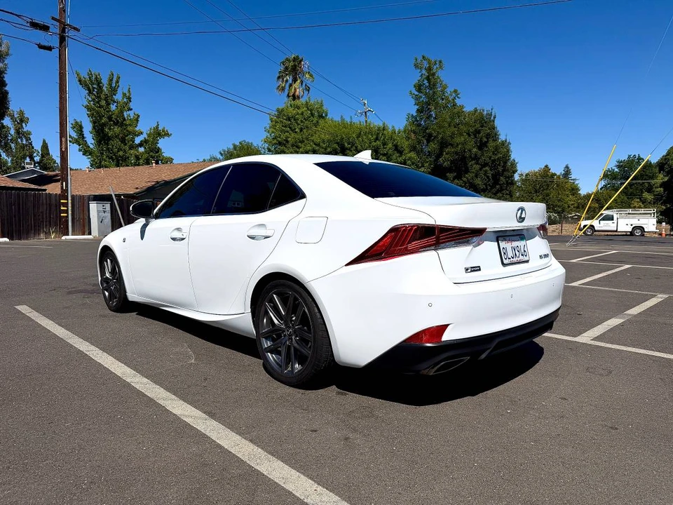 2019 Lexus IS 3rd Gen - Image 5 of 16