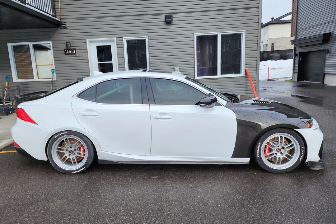 2019 Lexus IS 3rd Gen - Image 3 of 31