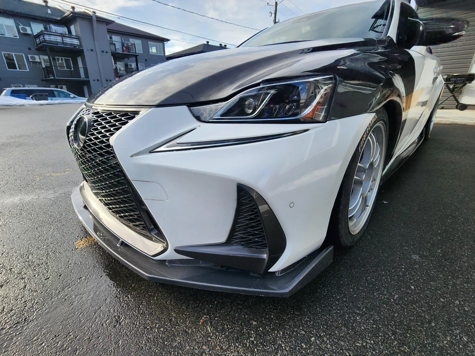 2019 Lexus IS 3rd Gen - Image 11 of 31