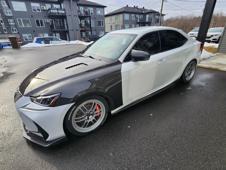 2019 Lexus IS 3rd Gen - Image 13 of 31