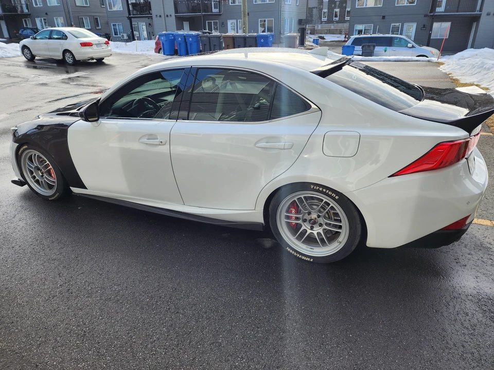 2019 Lexus IS 3rd Gen - Image 20 of 31