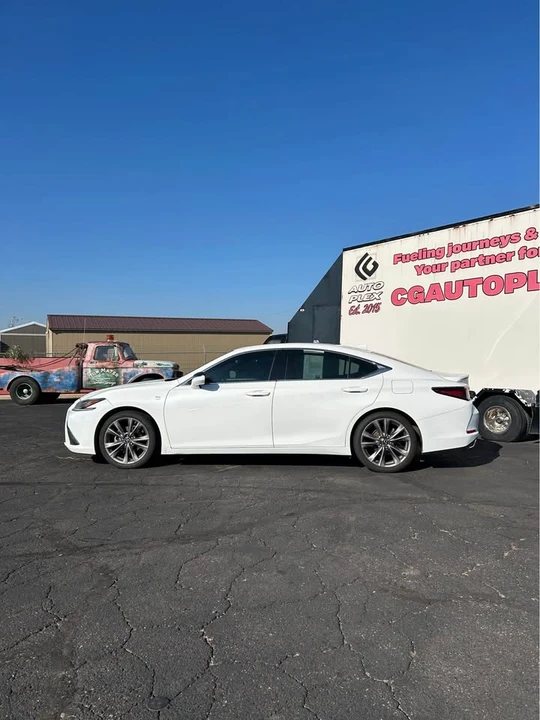 2019 Lexus IS 3rd Gen - Image 6 of 7