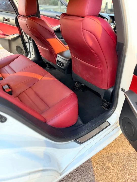 2019 Lexus IS 3rd Gen - Image 8 of 13