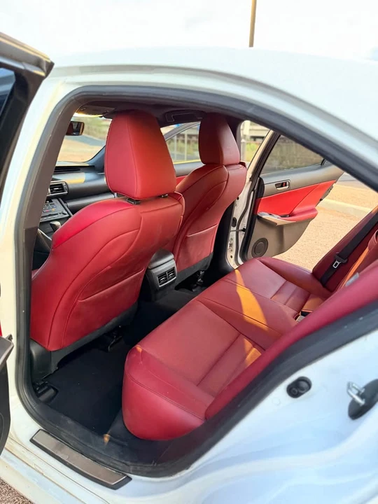 2019 Lexus IS 3rd Gen - Image 7 of 13
