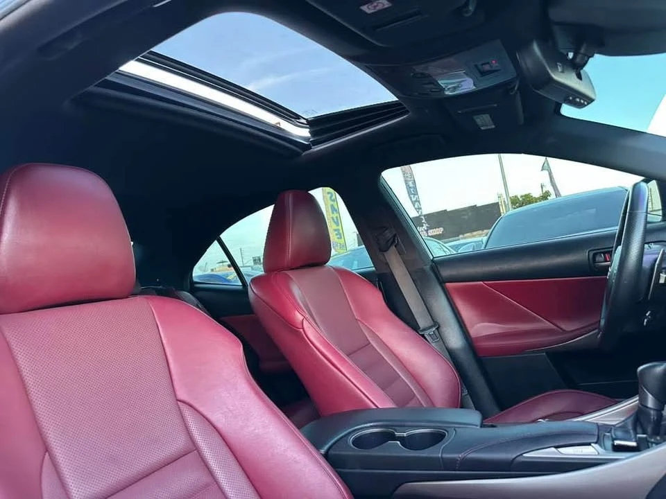 2019 Lexus IS 3rd Gen - Image 12 of 14