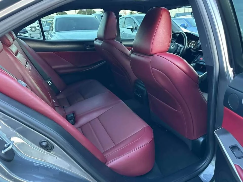 2019 Lexus IS 3rd Gen - Image 13 of 14