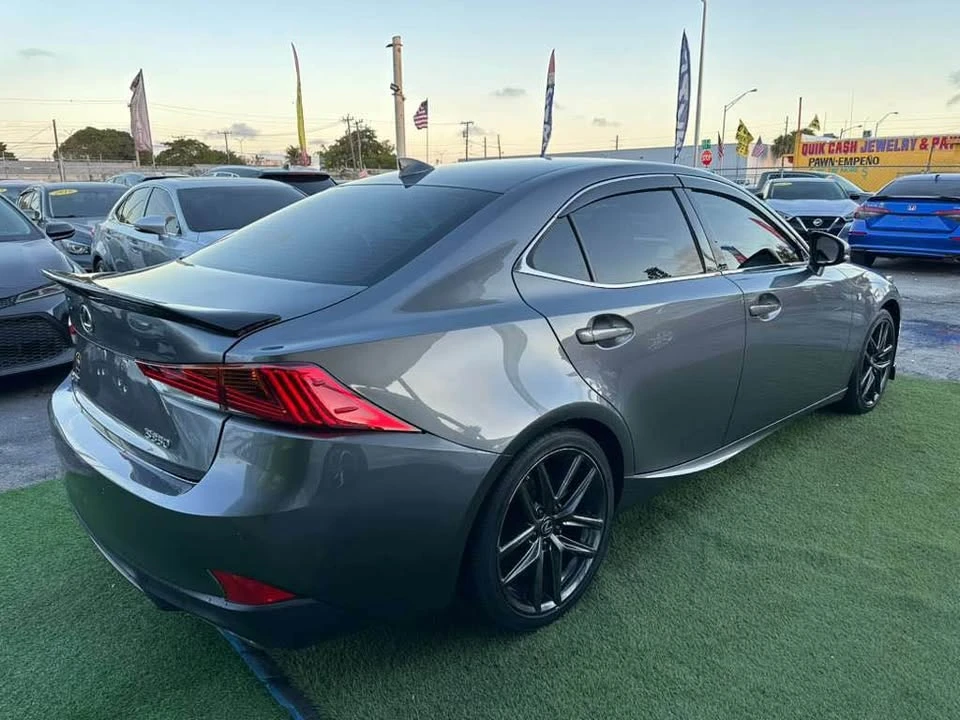 2019 Lexus IS 3rd Gen - Image 5 of 14