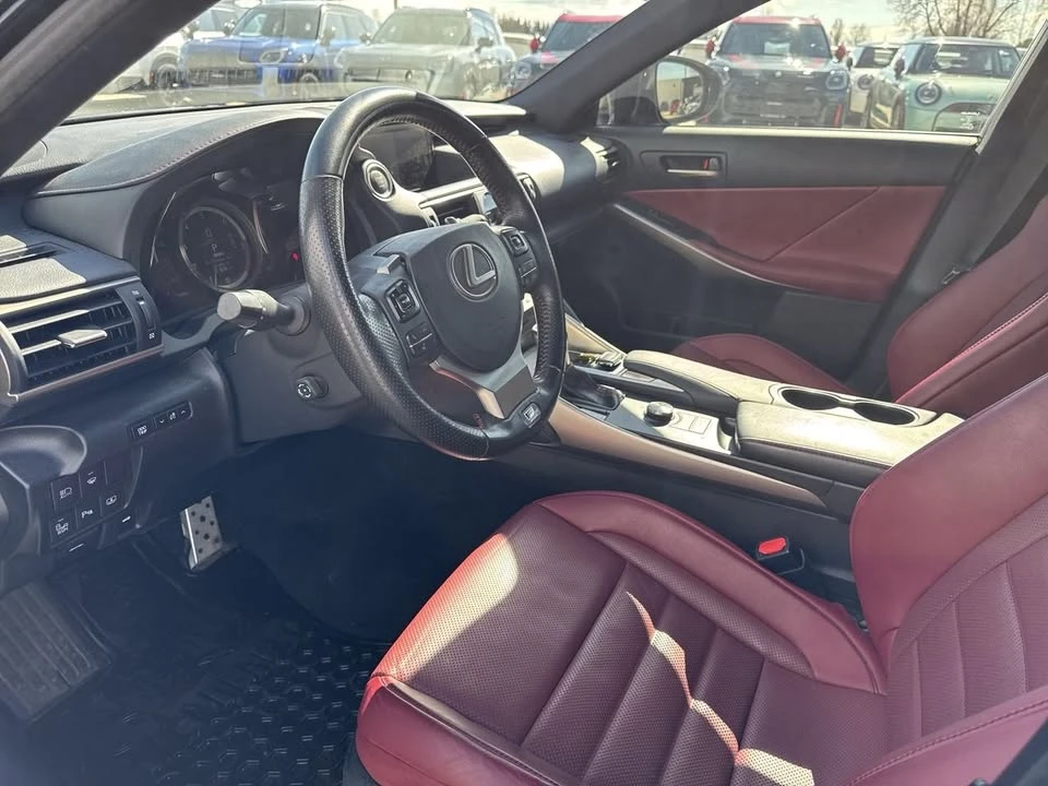 2019 Lexus IS 3rd Gen - Image 7 of 17