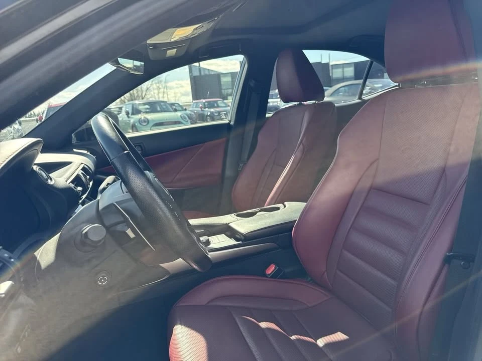 2019 Lexus IS 3rd Gen - Image 8 of 17