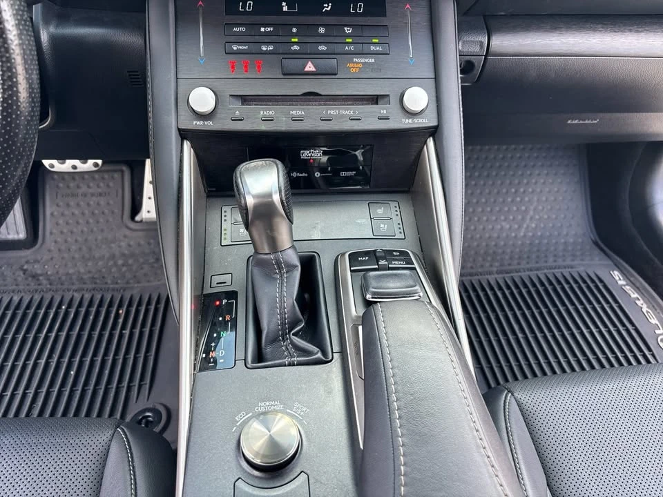 2019 Lexus IS 3rd Gen - Image 13 of 13