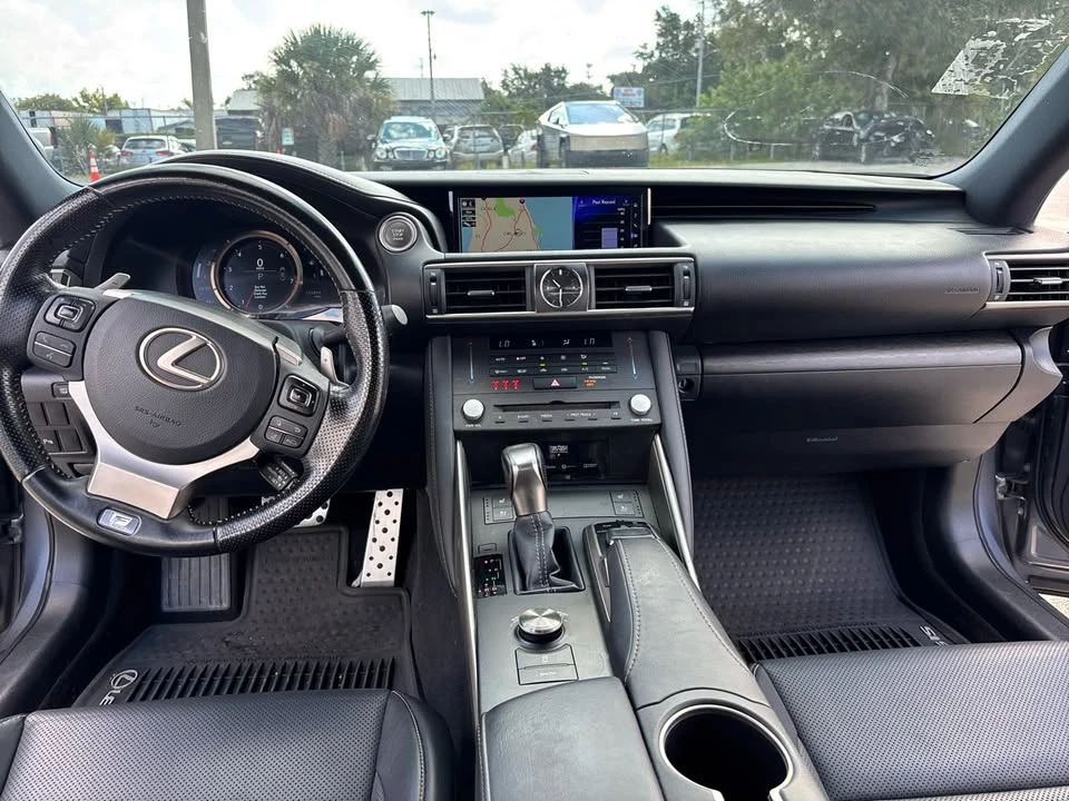 2019 Lexus IS 3rd Gen - Image 10 of 13