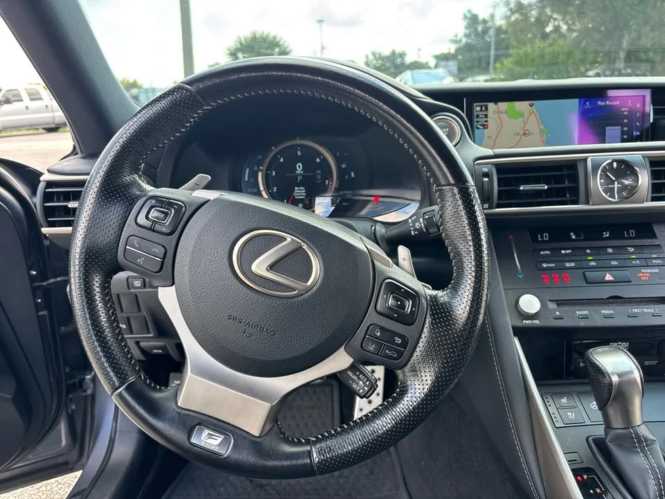 2019 Lexus IS 3rd Gen - Image 11 of 13