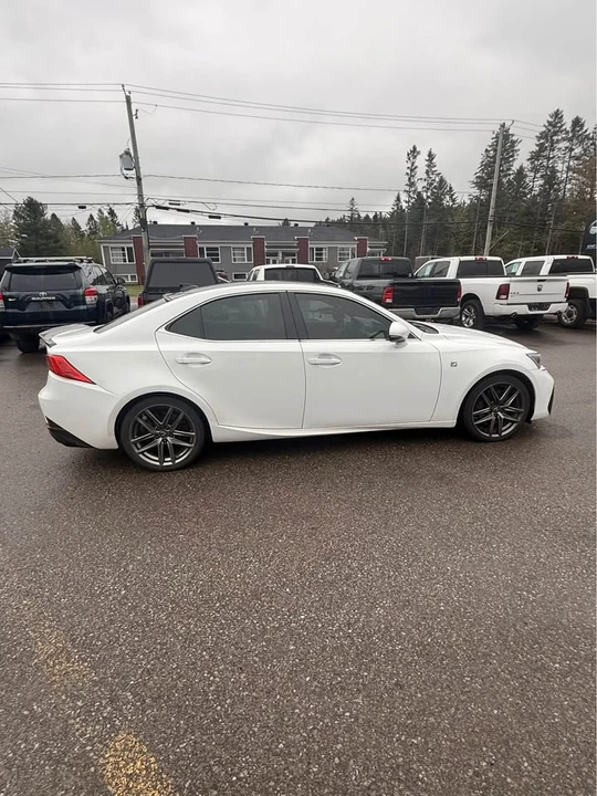 2019 Lexus IS 3rd Gen - Image 6 of 15