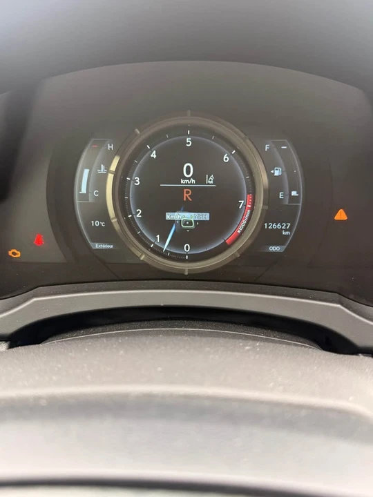 2019 Lexus IS 3rd Gen - Image 15 of 15