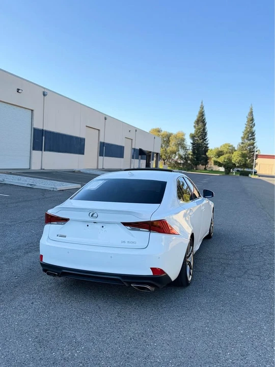 2019 Lexus IS 3rd Gen - Image 6 of 18