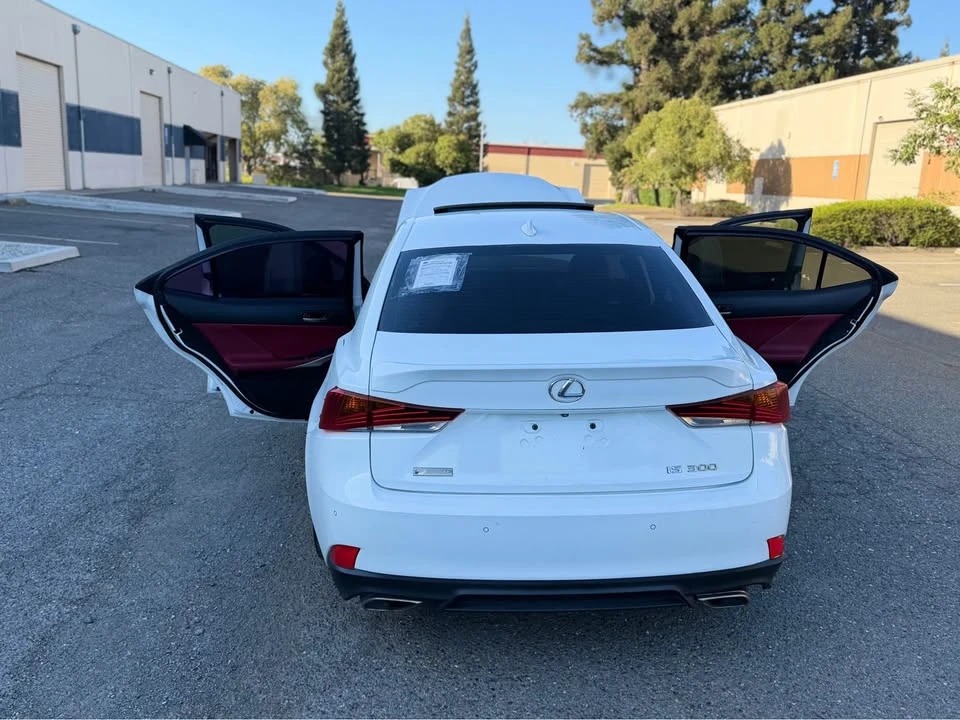 2019 Lexus IS 3rd Gen - Image 13 of 18