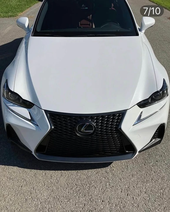 2019 Lexus IS 3rd Gen - Image 2 of 10