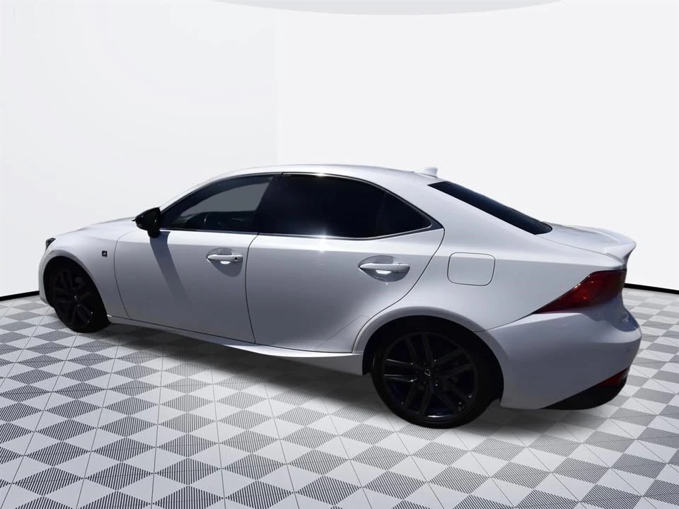 2019 Lexus IS 3rd Gen - Image 6 of 20