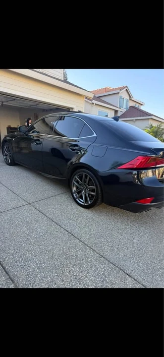 2019 Lexus IS 3rd Gen - Image 3 of 7
