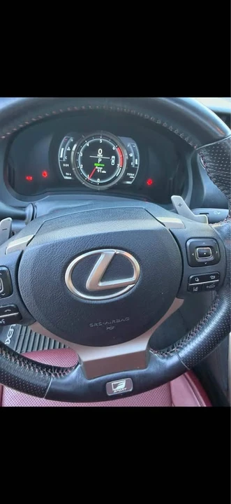 2019 Lexus IS 3rd Gen - Image 5 of 7
