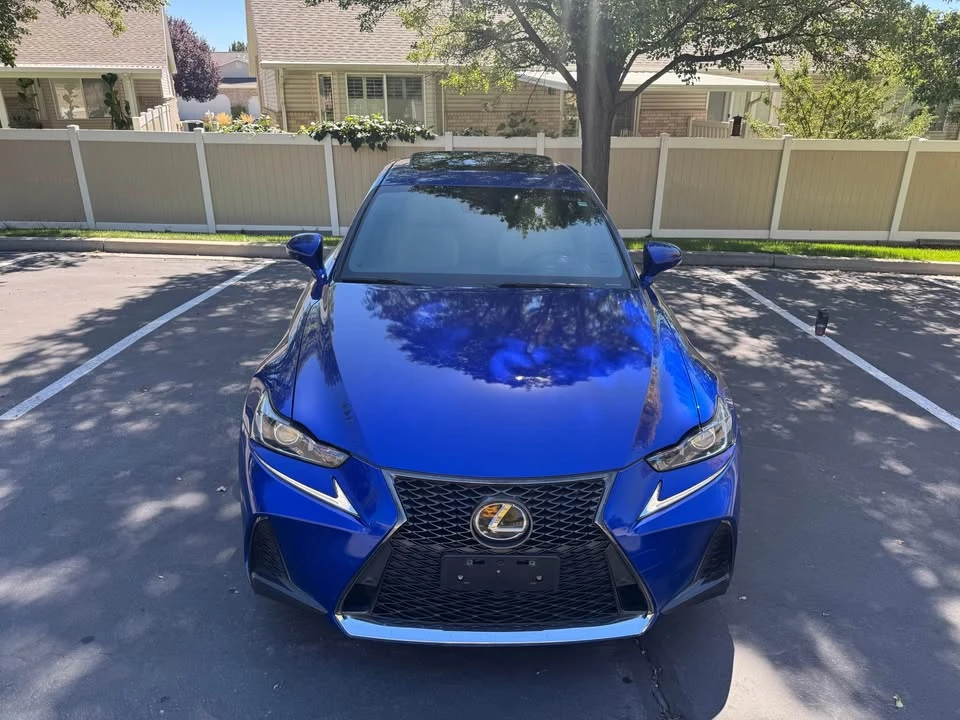 2019 Lexus IS 3rd Gen - Image 3 of 18