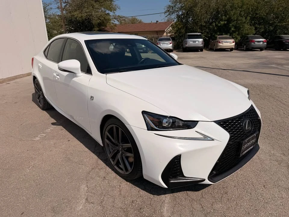2019 Lexus IS 3rd Gen - Image 3 of 20