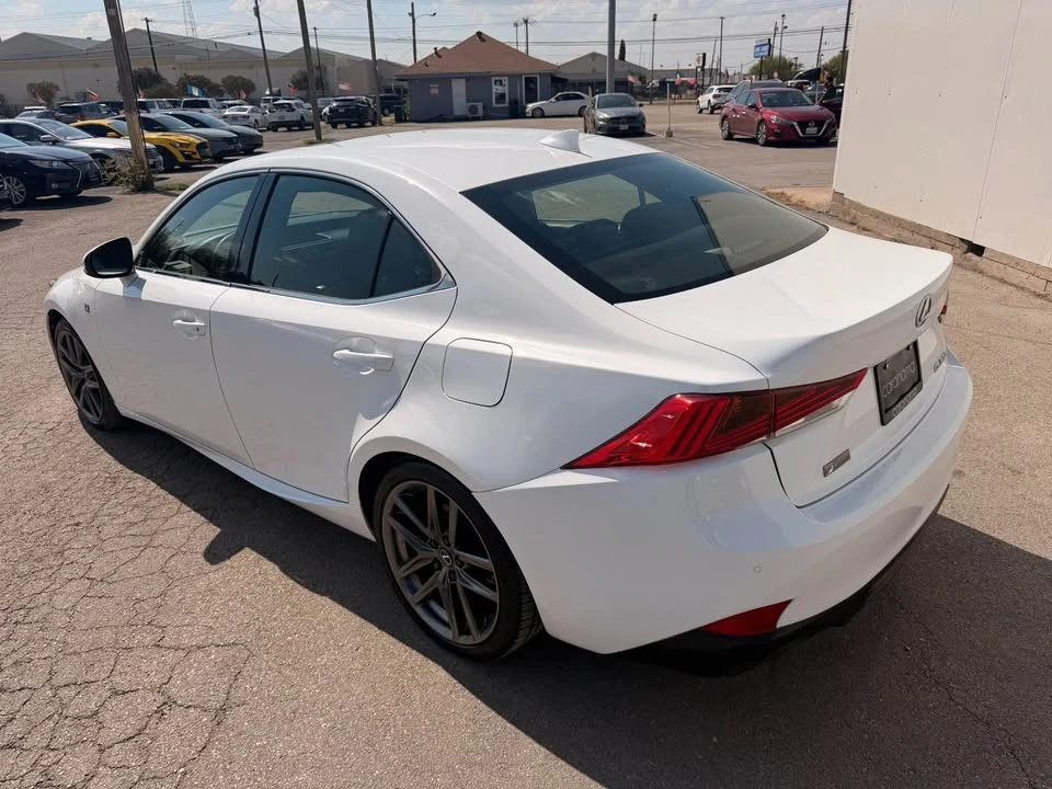 2019 Lexus IS 3rd Gen - Image 7 of 20
