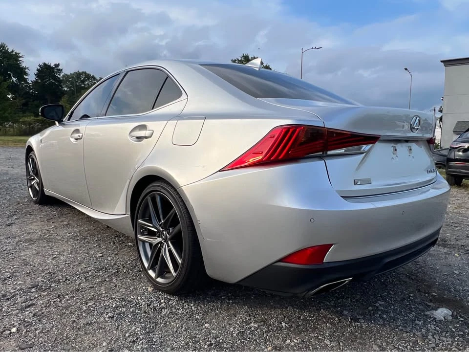 2019 Lexus IS 3rd Gen - Image 6 of 7
