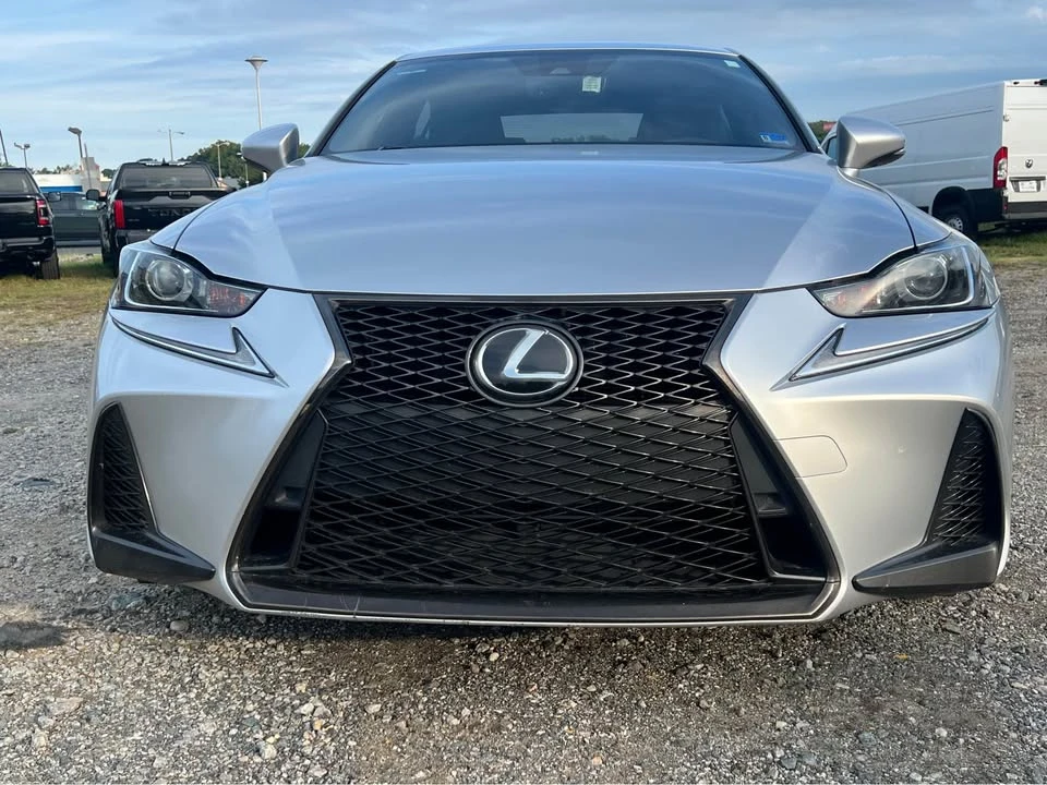 2019 Lexus IS 3rd Gen - Image 2 of 7