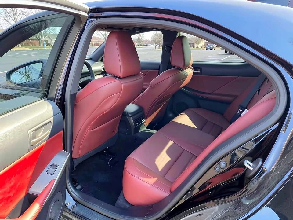 2019 Lexus IS 3rd Gen - Image 7 of 7