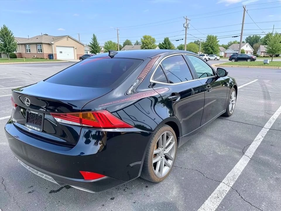 2019 Lexus IS 3rd Gen - Image 3 of 7
