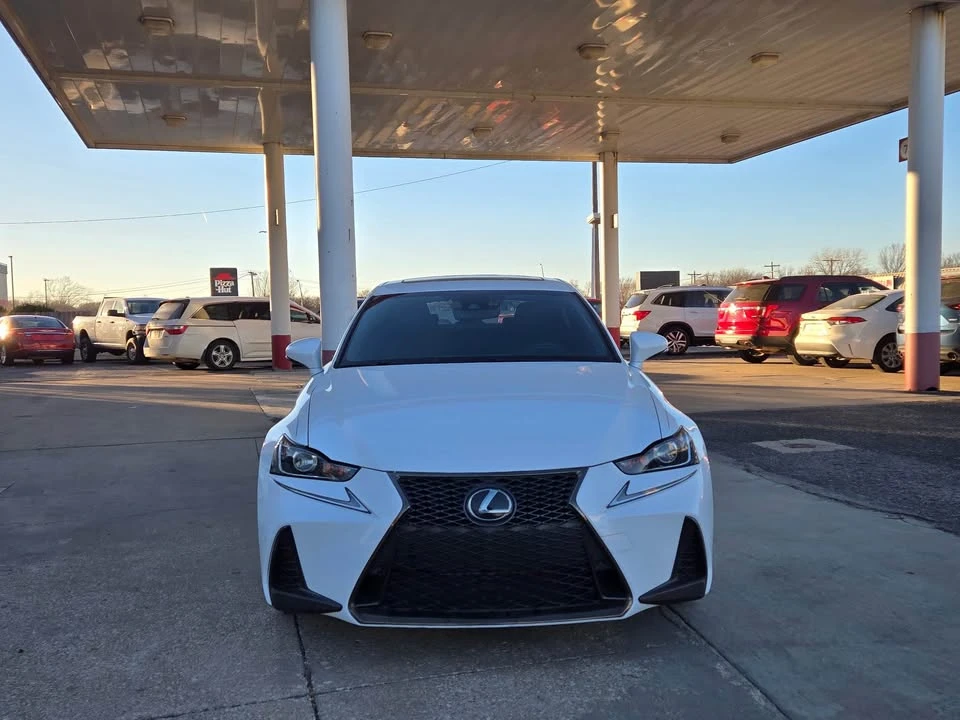 2019 Lexus IS 3rd Gen - Image 4 of 11