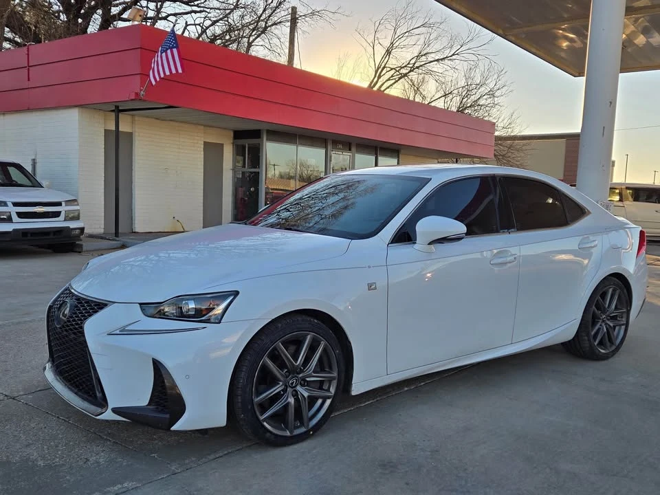 2019 Lexus IS 3rd Gen - Image 2 of 11