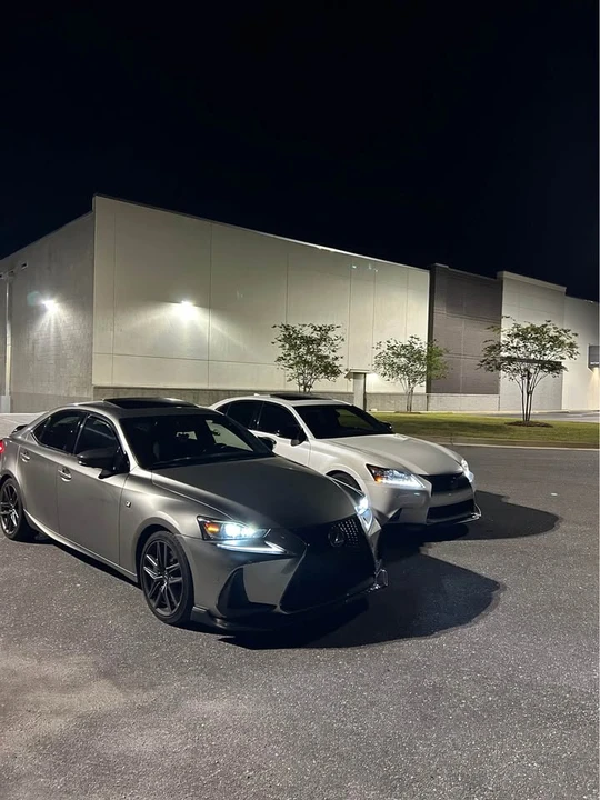 2019 Lexus IS 3rd Gen - Image 2 of 7
