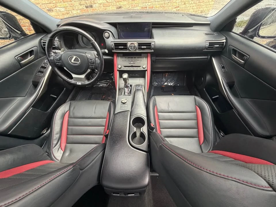2019 Lexus IS 3rd Gen - Image 11 of 16