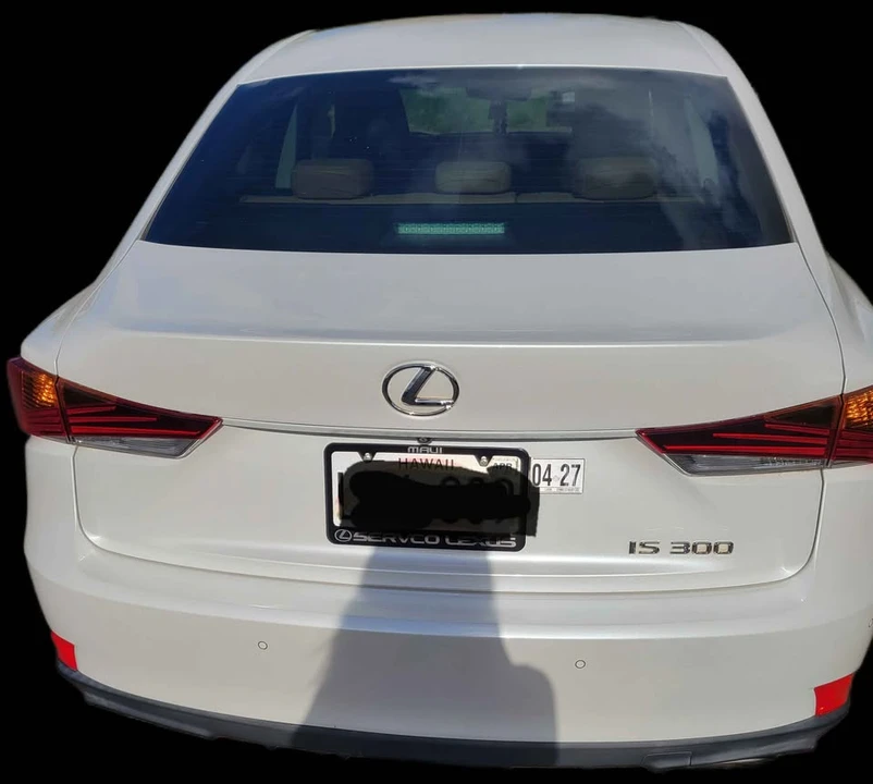 2019 Lexus IS 3rd Gen - Image 4 of 10