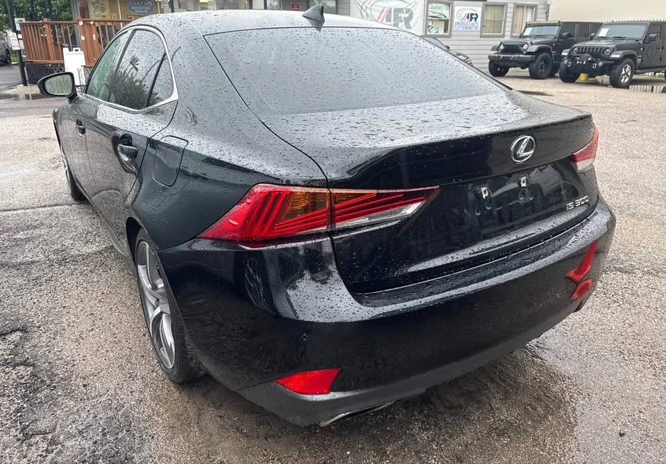 2019 Lexus IS 3rd Gen - Image 2 of 7