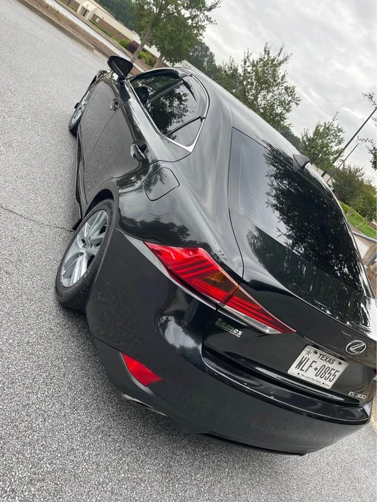 2019 Lexus IS 3rd Gen - Image 6 of 18