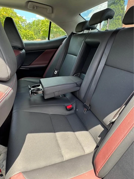 2019 Lexus IS 3rd Gen - Image 7 of 7