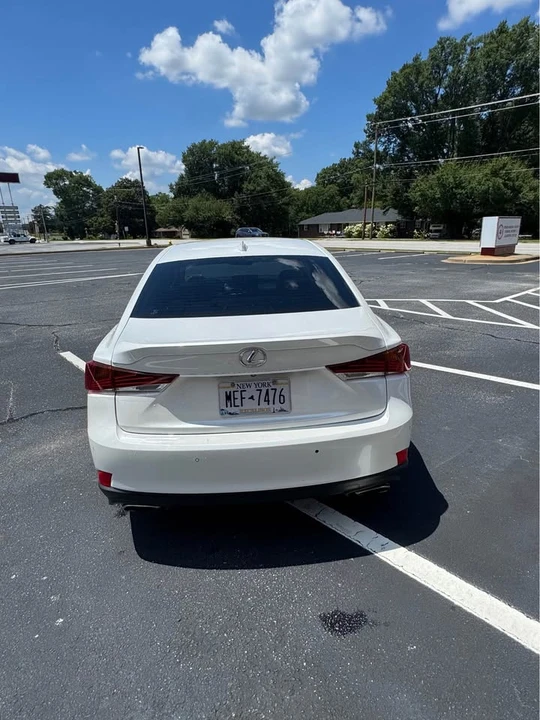 2019 Lexus IS 3rd Gen - Image 3 of 7