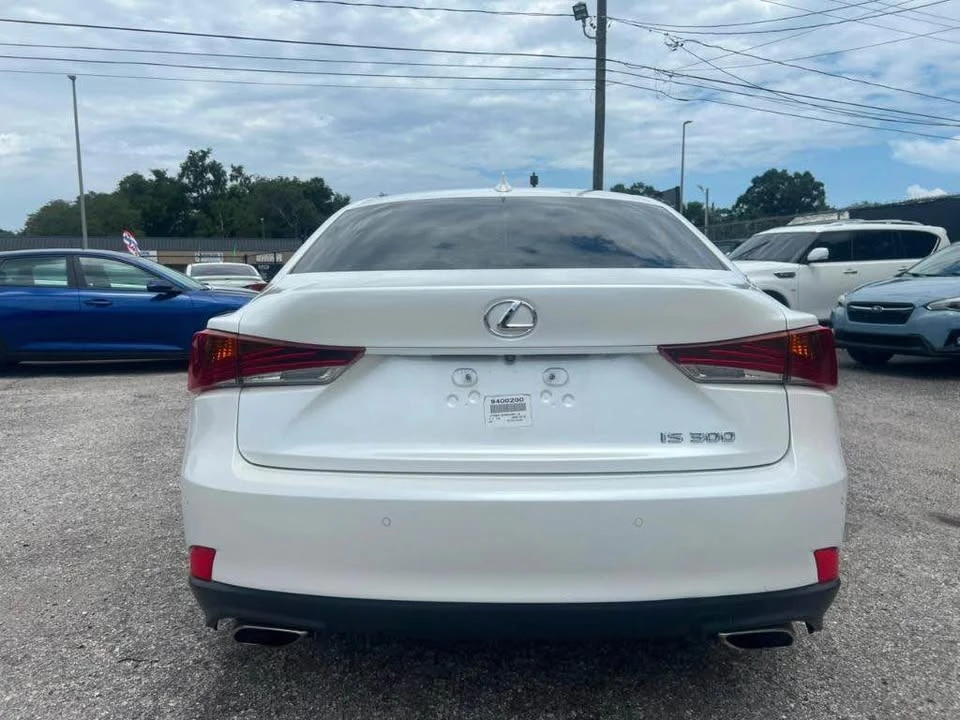 2019 Lexus IS 3rd Gen - Image 6 of 18