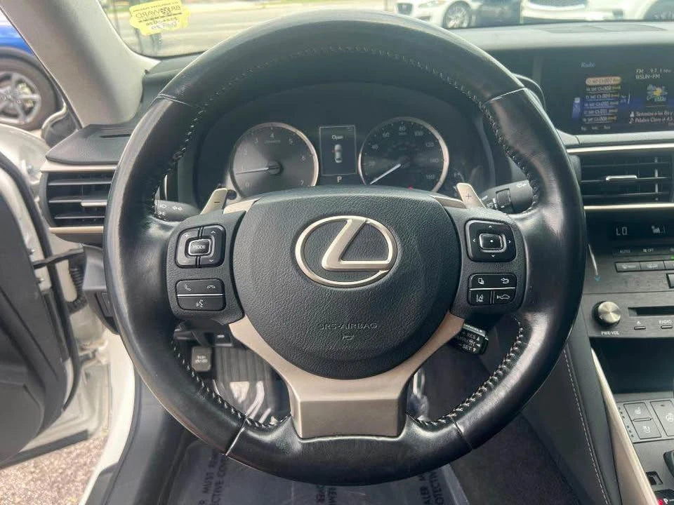 2019 Lexus IS 3rd Gen - Image 13 of 18
