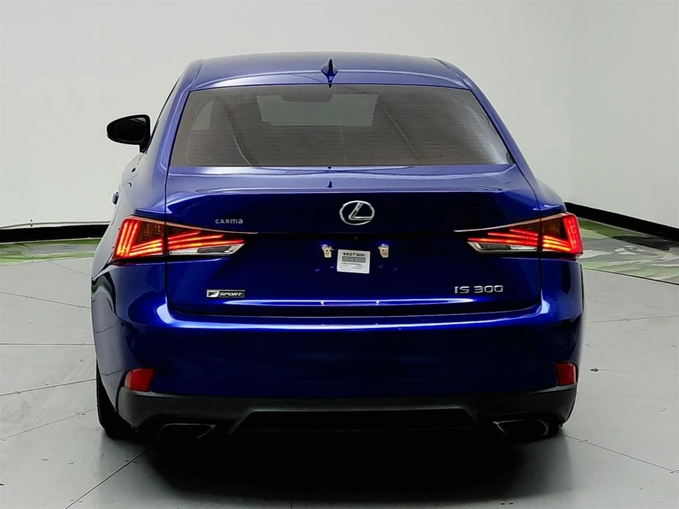 2019 Lexus IS 3rd Gen - Image 6 of 12