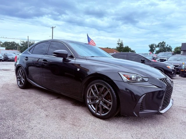 2019 Lexus IS 3rd Gen - Image 8 of 20