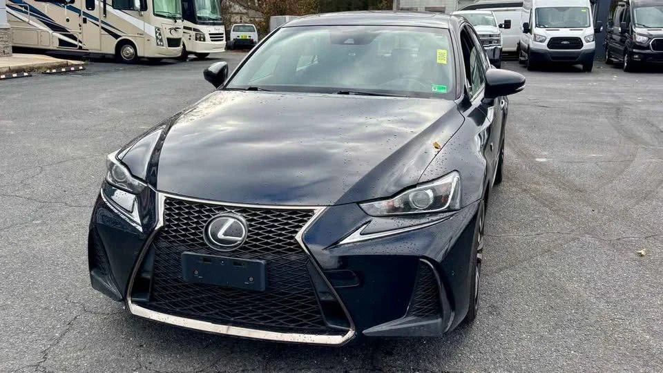 2019 Lexus IS 3rd Gen - Image 2 of 11