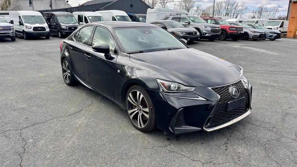 2019 Lexus IS 3rd Gen - Image 3 of 11