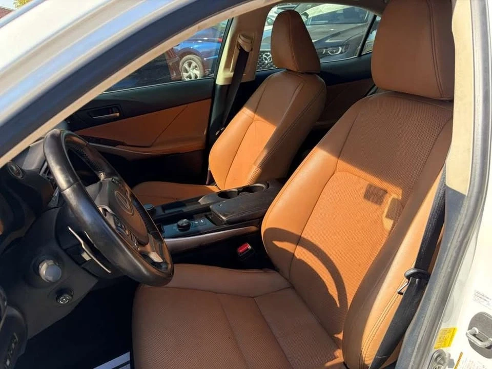 2019 Lexus IS 3rd Gen - Image 12 of 13