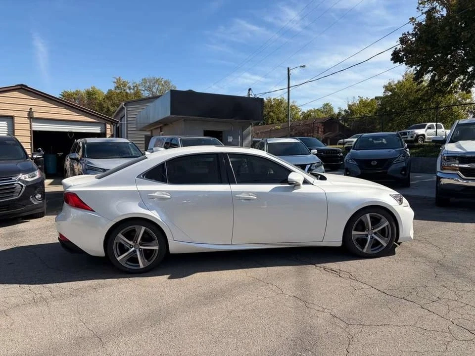 2019 Lexus IS 3rd Gen - Image 4 of 13