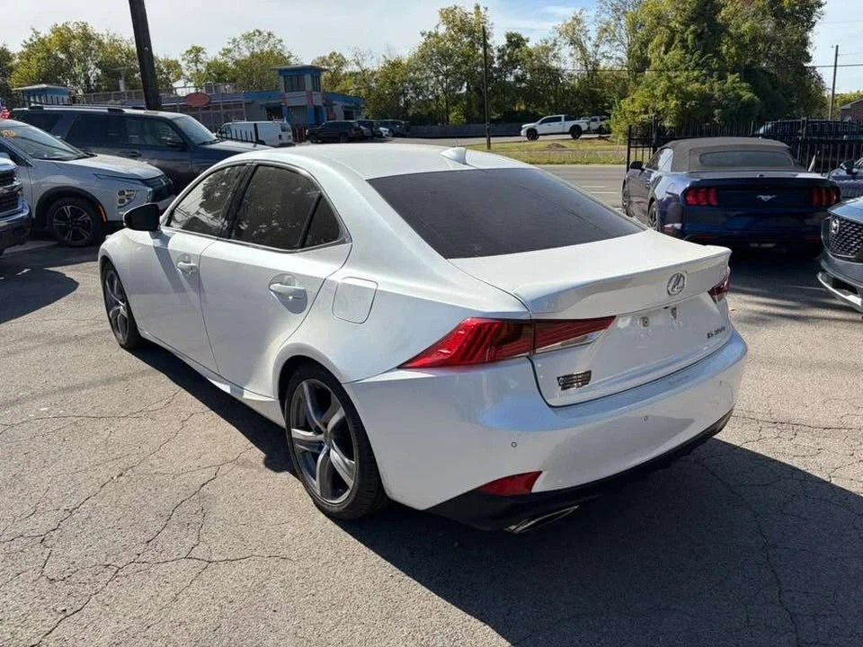 2019 Lexus IS 3rd Gen - Image 7 of 13
