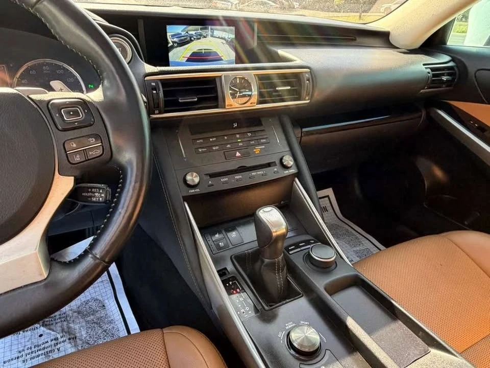 2019 Lexus IS 3rd Gen - Image 10 of 13